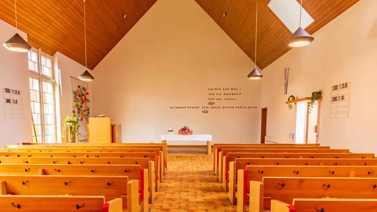 2021.10. Kirchen Weinland Mitte-04924-HDR (Foto: Philipp Brunner, photoleguan.ch) 2021.10. Kirchen Weinland Mitte-04924-HDR — Kirche Truttikon (Foto: Philipp Brunner, photoleguan.ch)