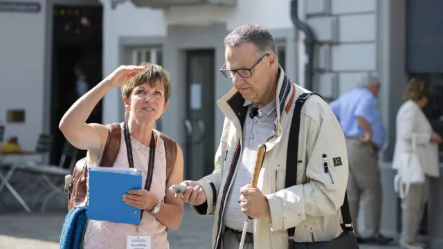 Christoph-Ammann-mit-Stadfuehrerin-Susan-Widrig_St.Gallen_JV20DSC_0672-scaled Christoph-Ammann-mit-Stadfuehrerin-Susan-Widrig_St.Gallen_JV20DSC_0672-scaled